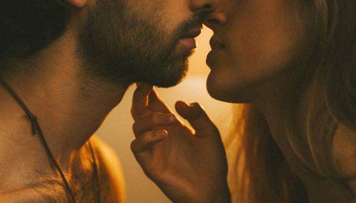 Первый поцелуй: Как научиться целоваться?