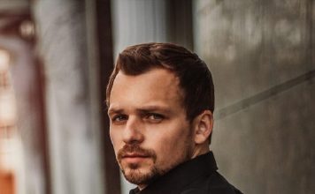 Алексей Янин