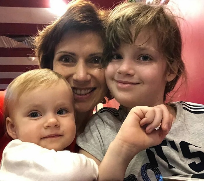 Отказывалась поверить в диагноз ребенка. Светлана Зейналова и ее особенная дочка, которая растет без отца