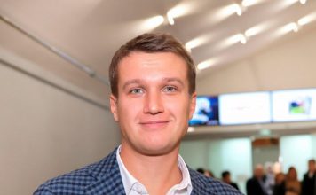 Александр Мартынов