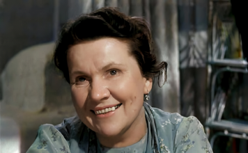 Нина Сазонова