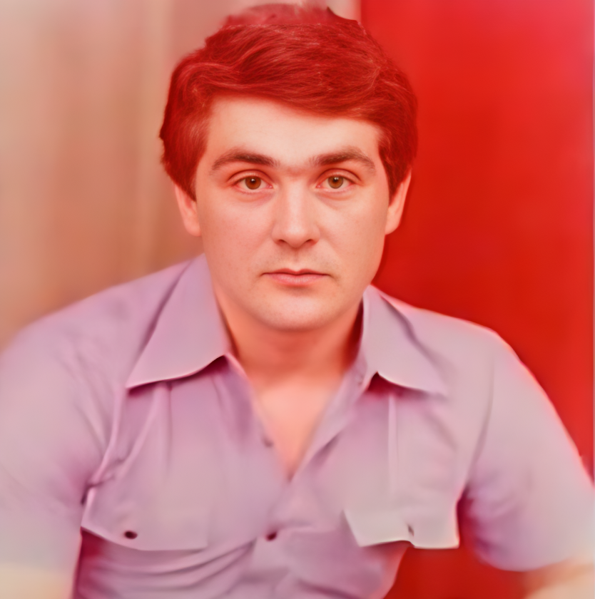 84-летняя жена не узнает его после 40 лет брака. Куда пропал 67-летний Сергей Маковецкий и как сейчас живет