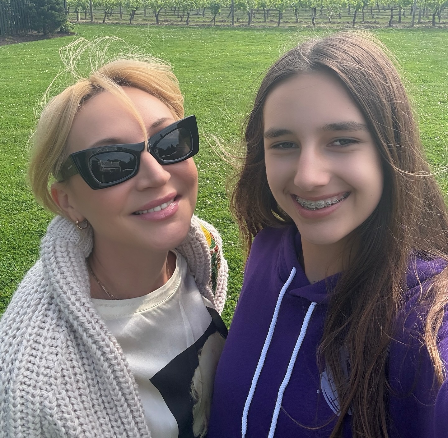 В 13 лет вымахала выше мамы и стала ее копией: Как сейчас выглядит дочь Кристины Орбакайте и внучка Пугачевой