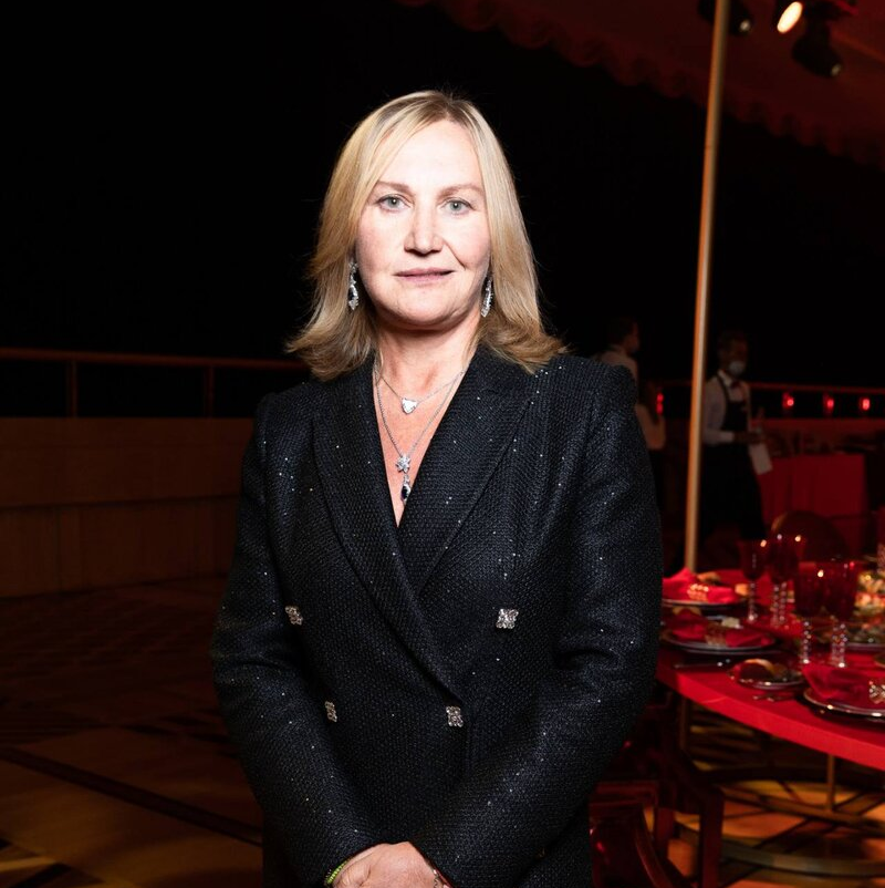 Вдову Лужкова не узнать: Как сейчас выглядит Елена Батурина и ее двое дочерей