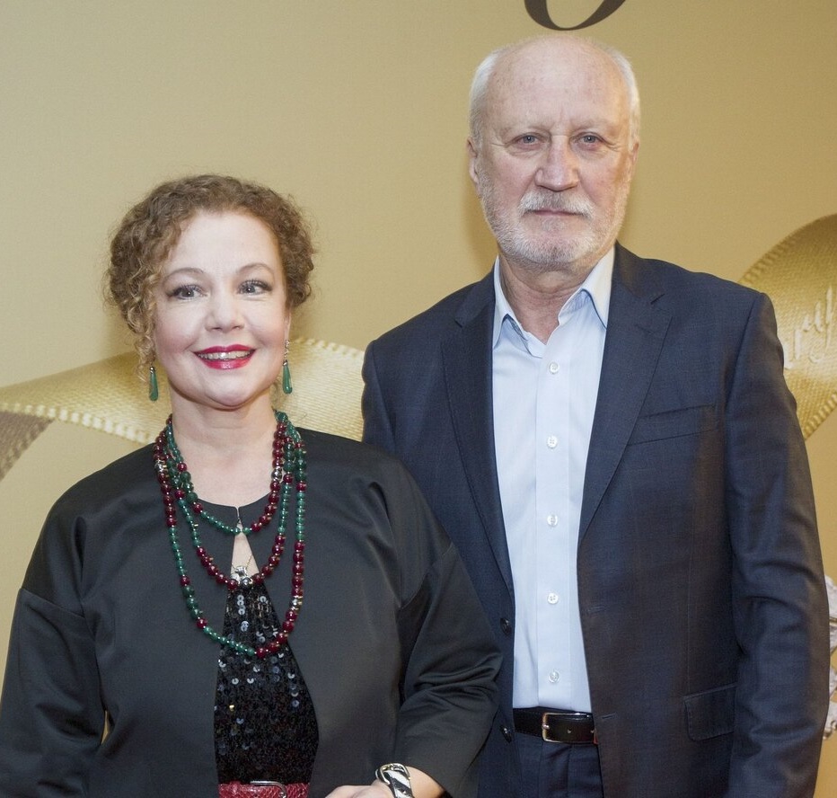 Муж бросил ее с больным ребенком. Татьяна Абрамова и новый супруг, который старше ее на 30 лет