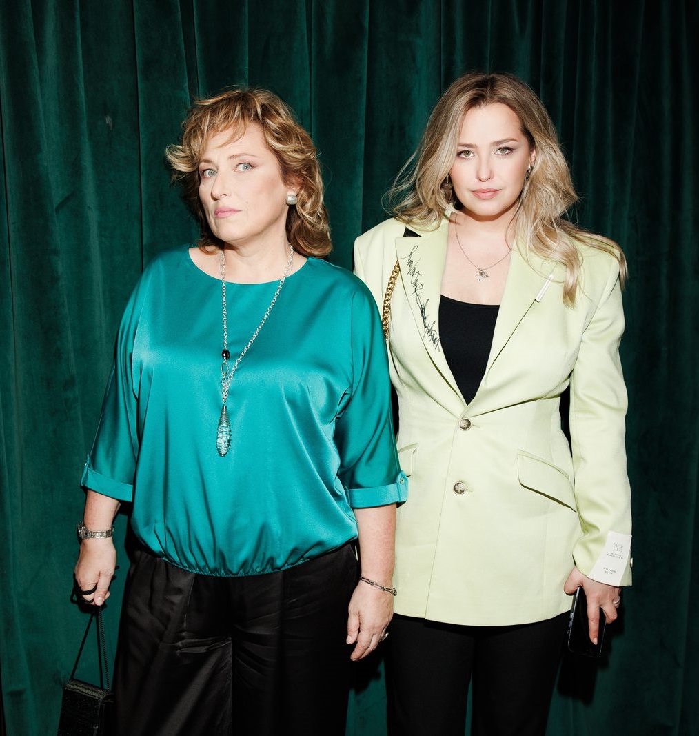 Красота по наследству: Как выглядит Светлана Шиловская - мама Аглаи Шиловской и тёща Александра Устюгова