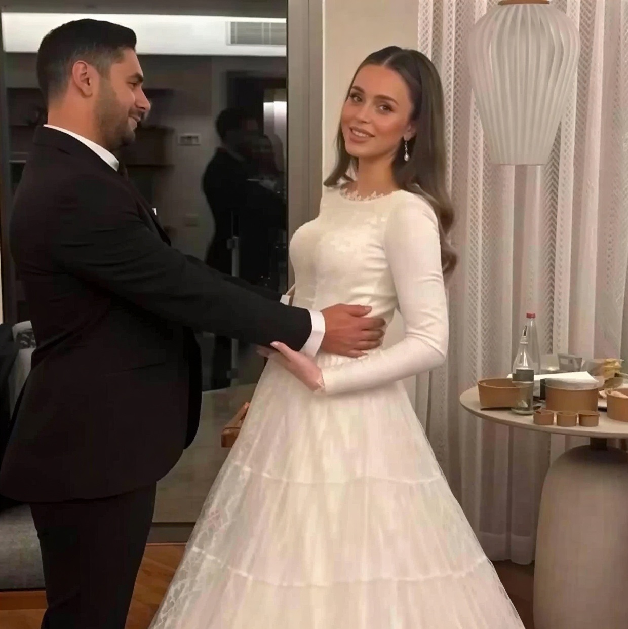 Дочь родила четверых, а сын женился на азиатке и отказался от наследства. Как сейчас живут наследники Иосифа Кобзона и их семьи