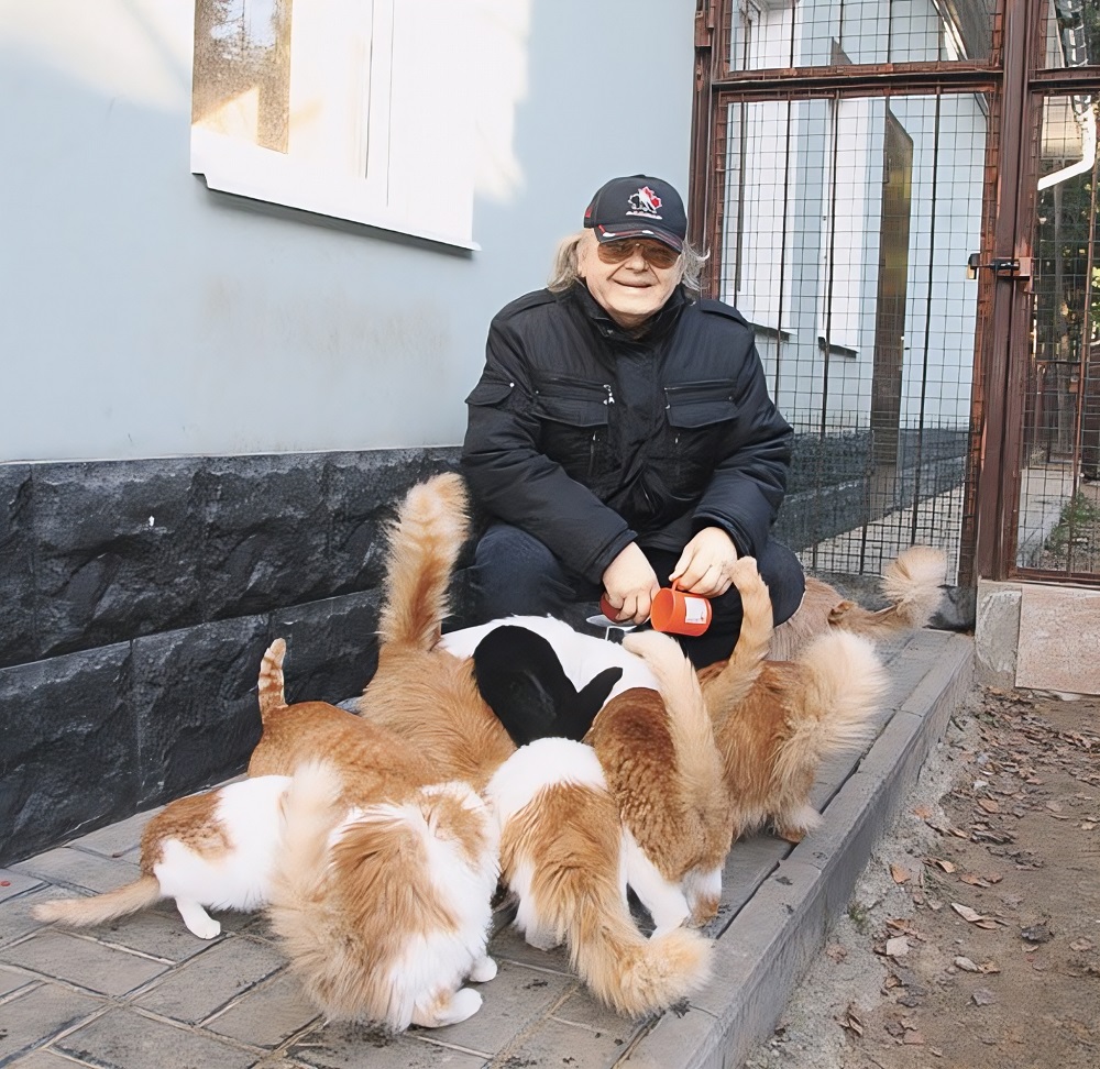 К 80 годам остался с кошками и собаками — больше никому не нужен. Как сегодня живет Юрий Антонов