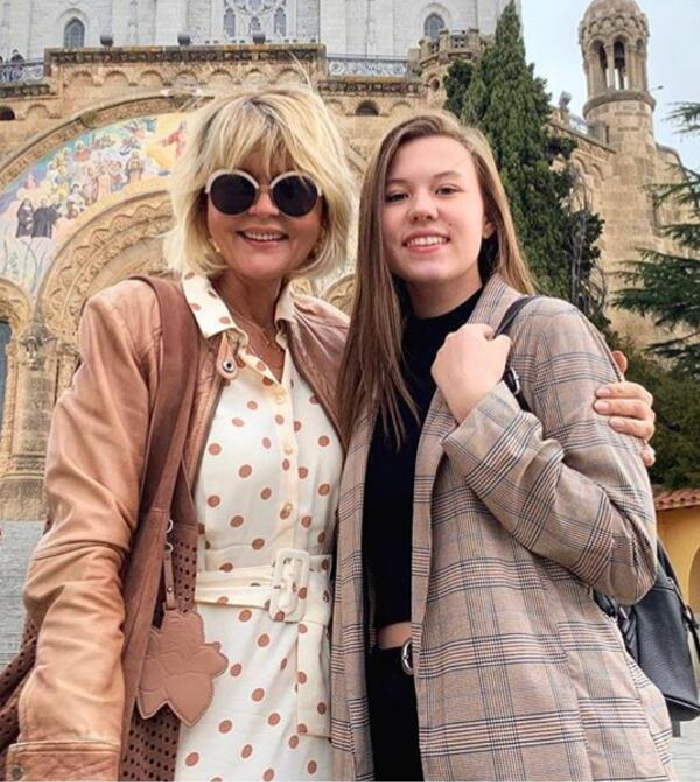 Уже 22 года, выросла настоящей красавицей. Как выглядит дочь Юлии Меньшовой от Игоря Гордина