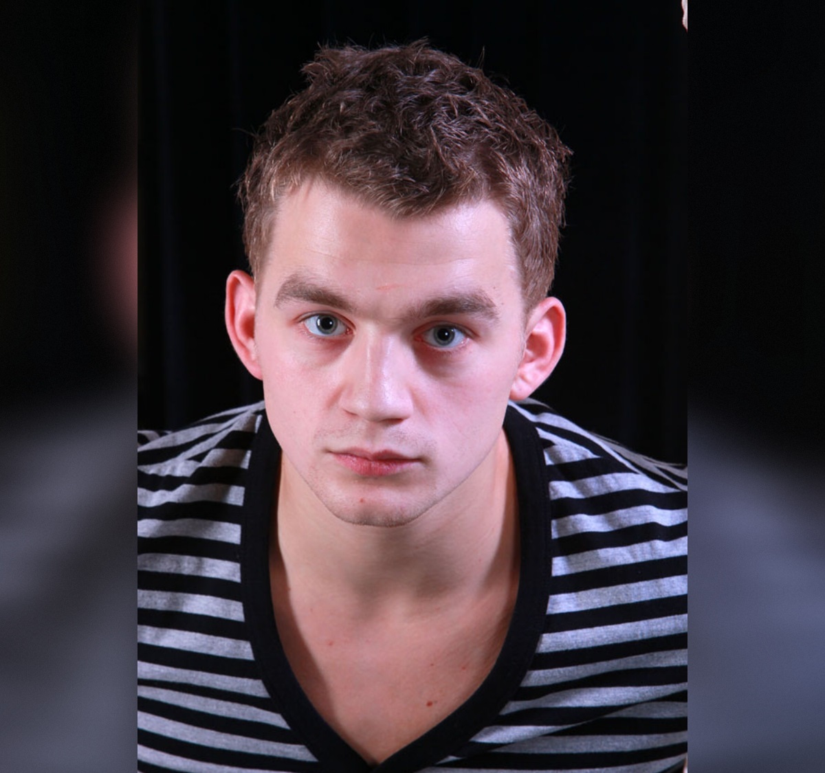 Потерял первенца, женился на девушке с экзотической внешностью: Как сегодня живет актер Алексей Демидов и его две дочери