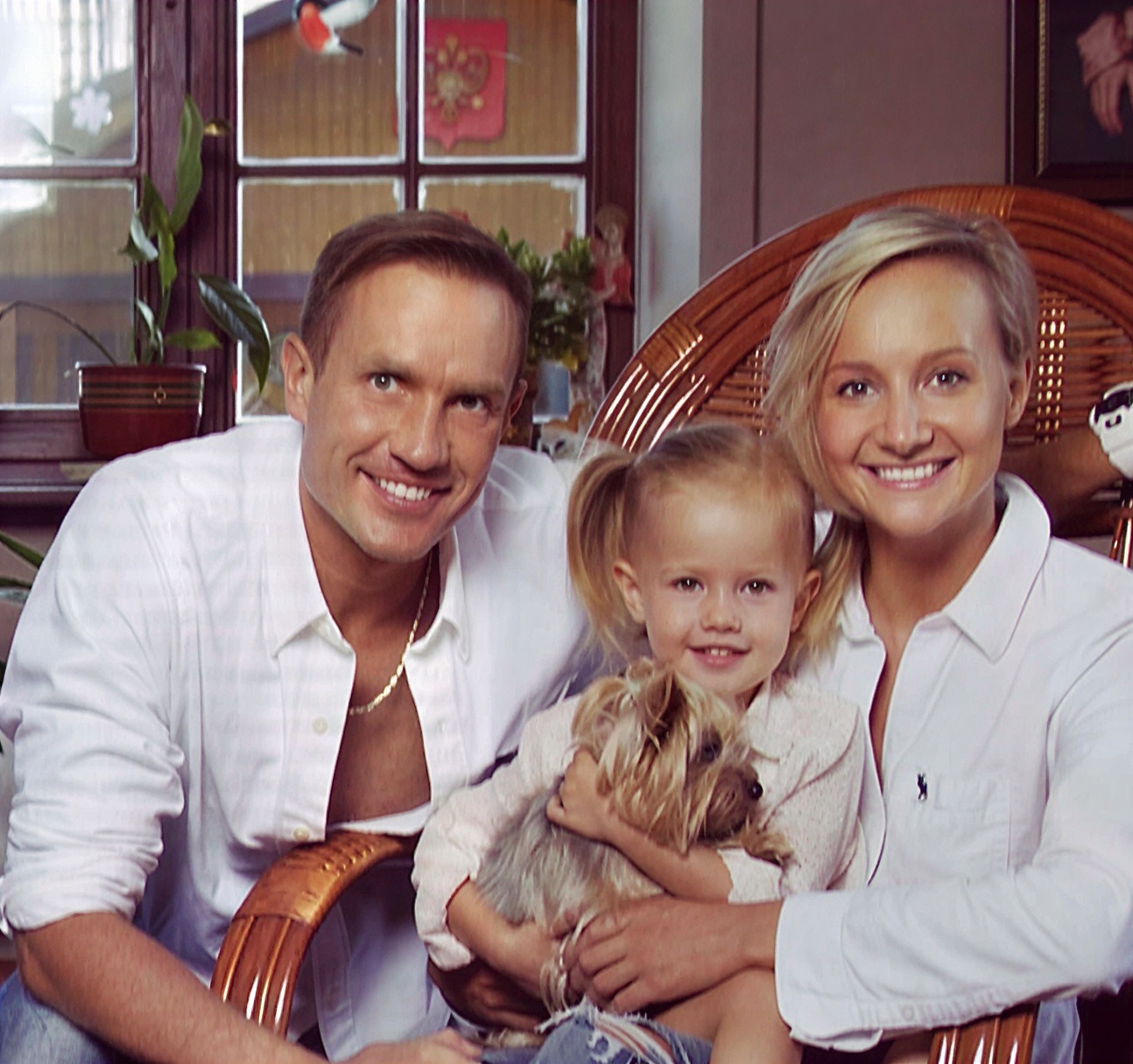 Уже 15 лет, повзрослела и расцвела: Как сейчас выглядит дочь Романа Костомарова и Оксаны Домниной