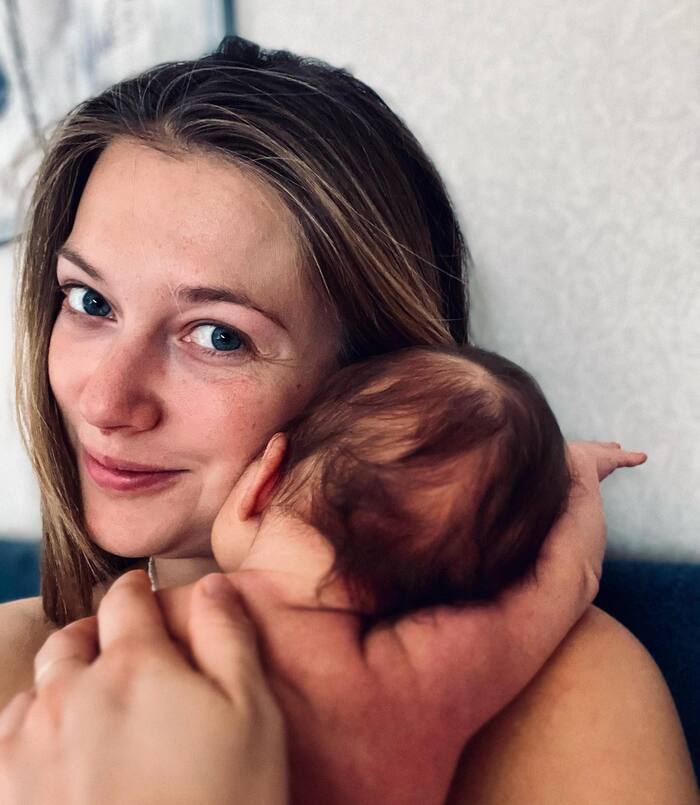 10 лет и вся в маму-красавицу: Как сейчас выглядит Александры Никифоровой и режиссера Евгения Семенова