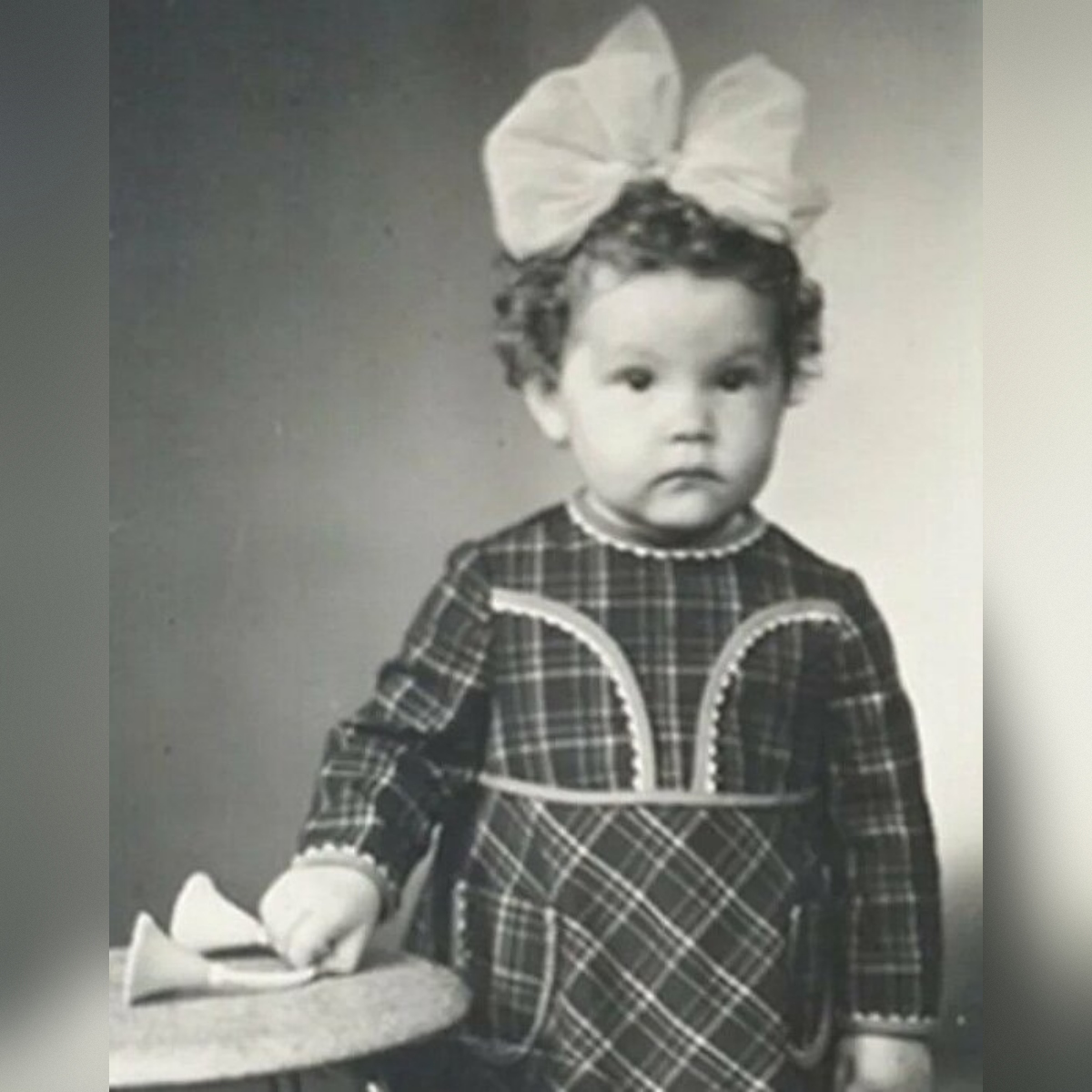 Муж бросил ее с больным ребенком. Татьяна Абрамова и новый супруг, который старше ее на 30 лет