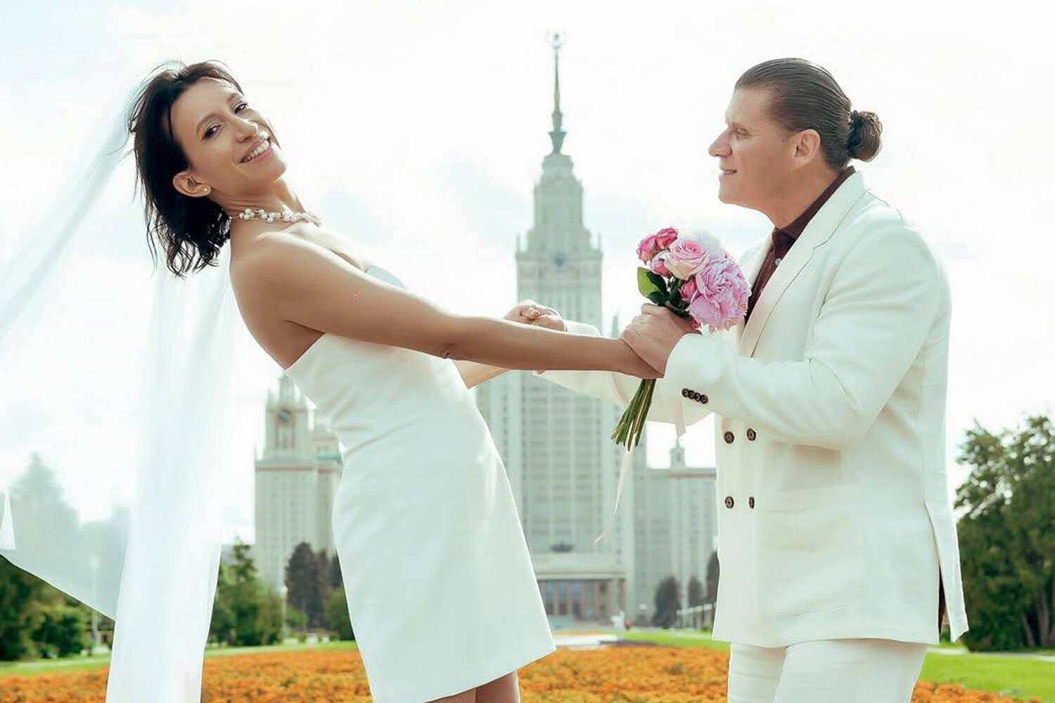 Старшей дочке Елены Борщёвой уже исполнилось 19 лет. Копия мамы. Как сейчас выглядит Марта Юшкевич