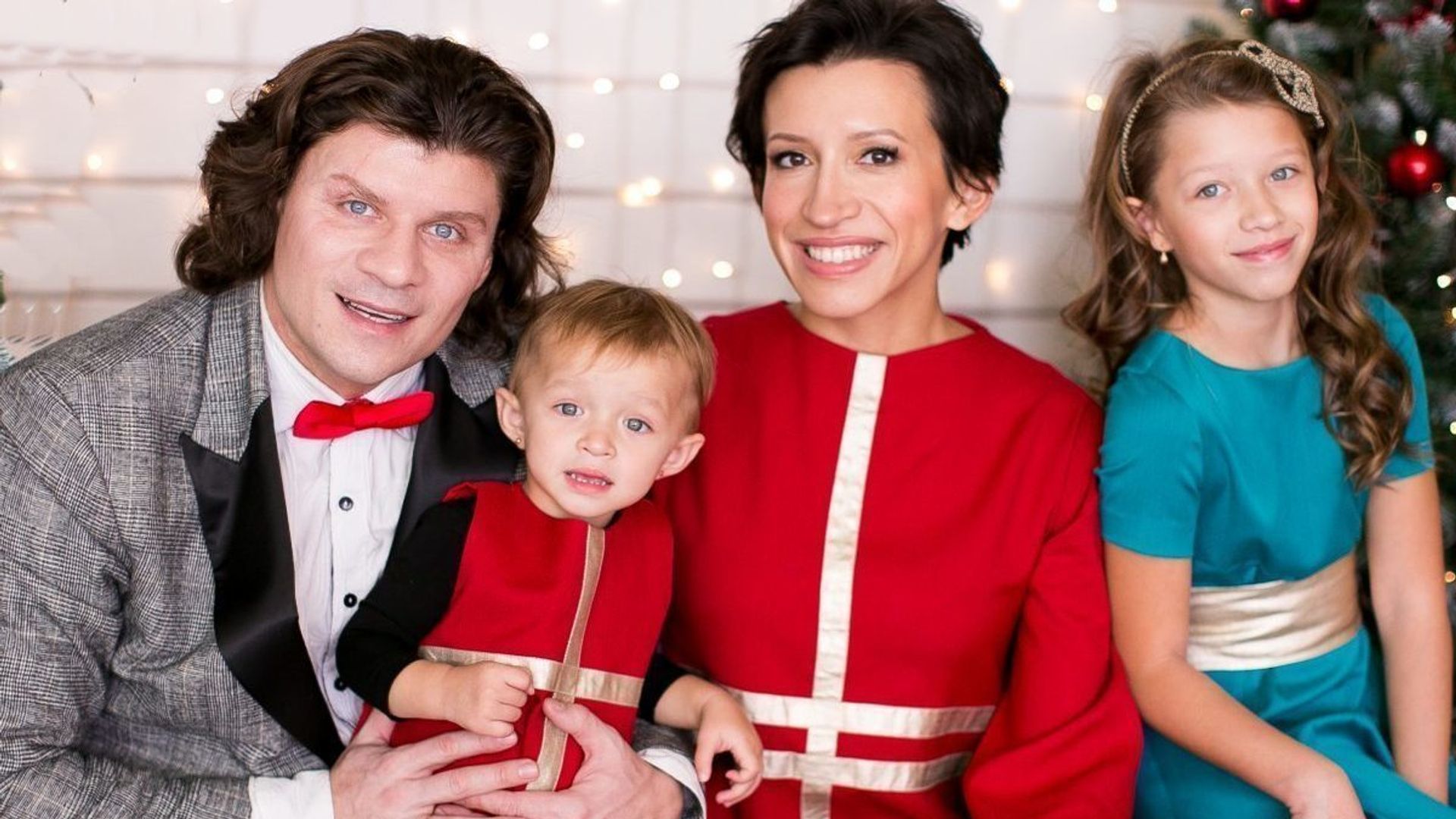 Старшей дочке Елены Борщёвой уже исполнилось 19 лет. Копия мамы. Как сейчас выглядит Марта Юшкевич