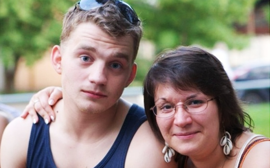 Потерял первенца, женился на девушке с экзотической внешностью: Как сегодня живет актер Алексей Демидов и его две дочери