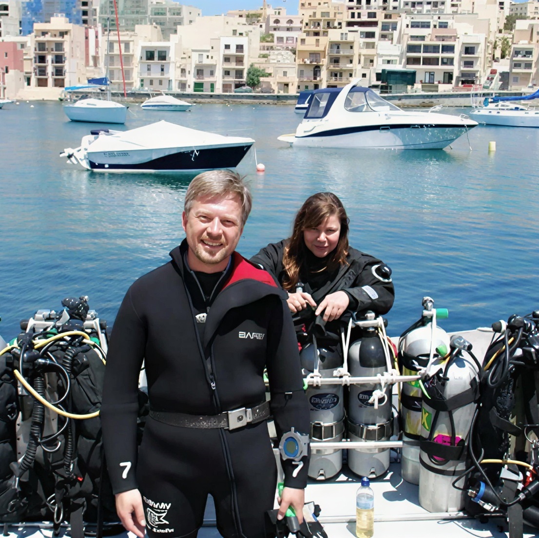 Похудела и попала в Книгу рекордов Гиннесса. Уже взрослая дочь-красавица Валдиса Пельша от первой жены