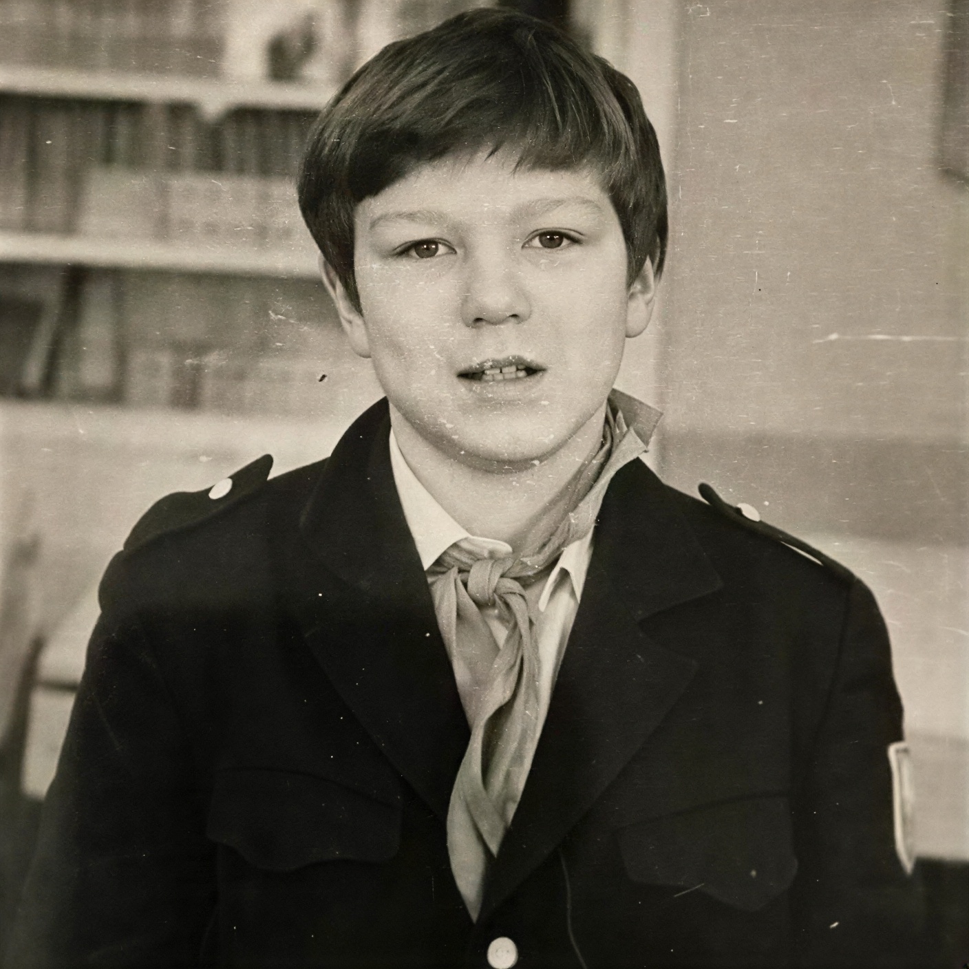 Три богатыря-красавца сына Александра Робака. Как выглядят дети актера от дизайнера