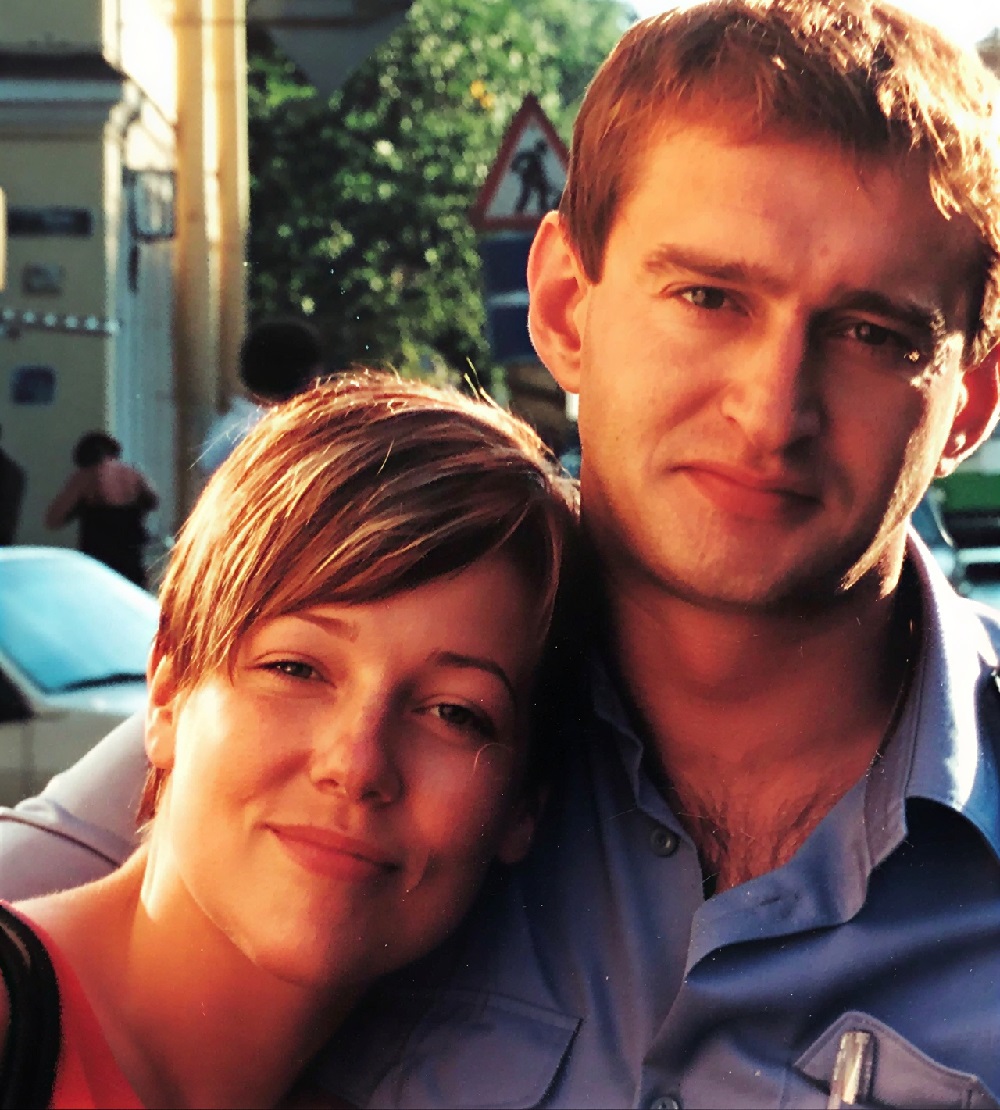 Вымахал выше отца, скрывается от журналистов. Как выглядит 17-летний сын Константина Хабенского