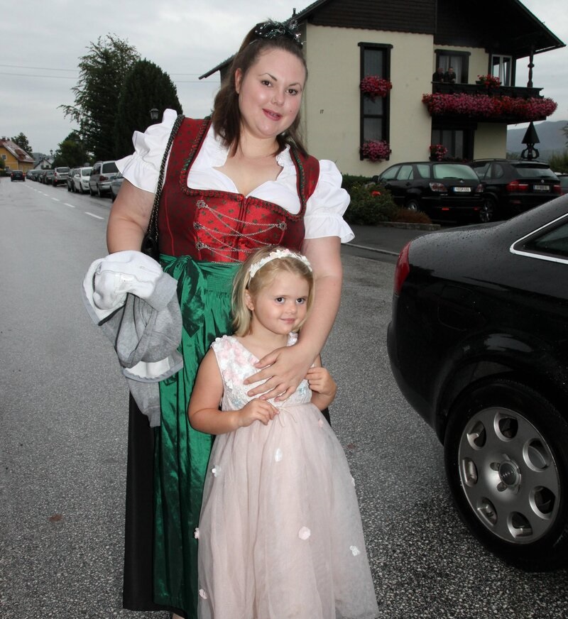 Родила в 17 и не говорит по-русски. Как сейчас выглядит дочь Натальи Андрейченко от оскароносного актера