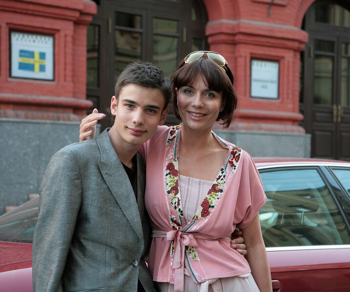 Уже 34 года, уехал жить в Лондон. Каким стал сын Антона Табакова от актрисы Екатерины Семеновой