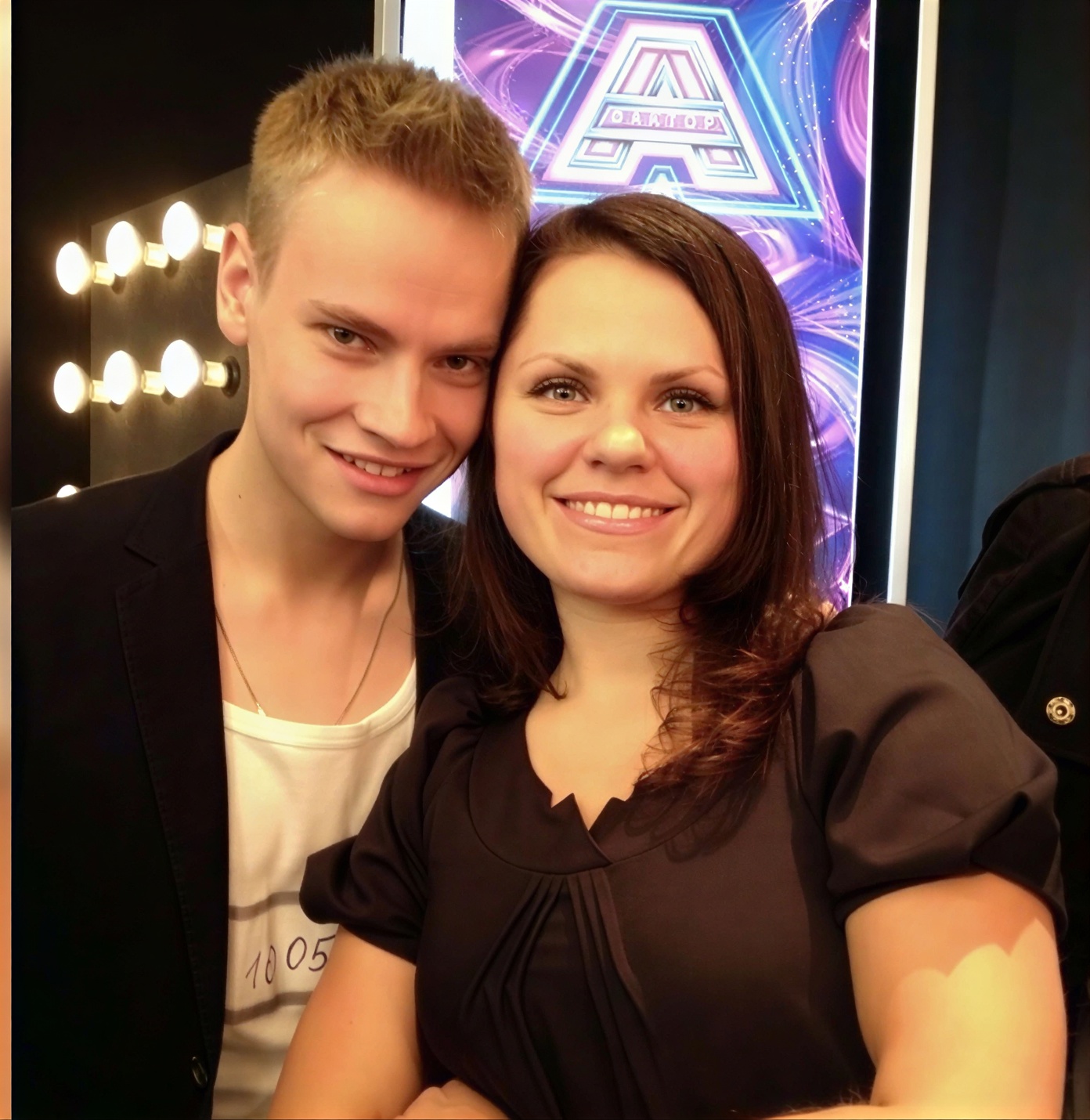 12 лет и уже красавица: Как сегодня выглядит дочь SHAMANа и учительницы Марины Рощупкиной