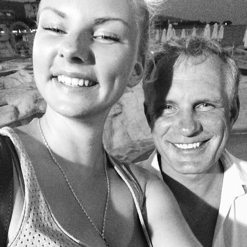 Жена-миллионерша, служба в десанте и дети с редкими именами: Как сегодня живет Игорь Филиппов