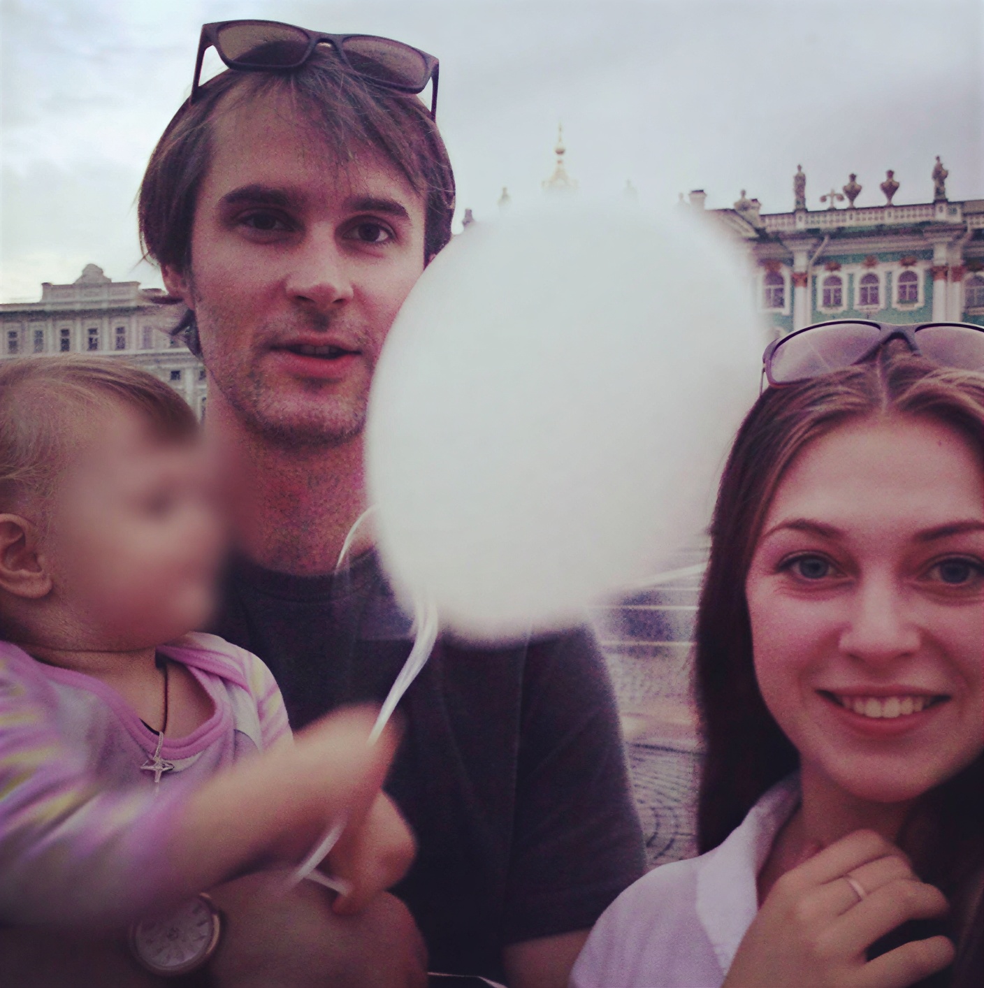 Роман с турком разрушил брак, двое замечательных детей. Как сейчас живет Александра Никифорова и ее семья