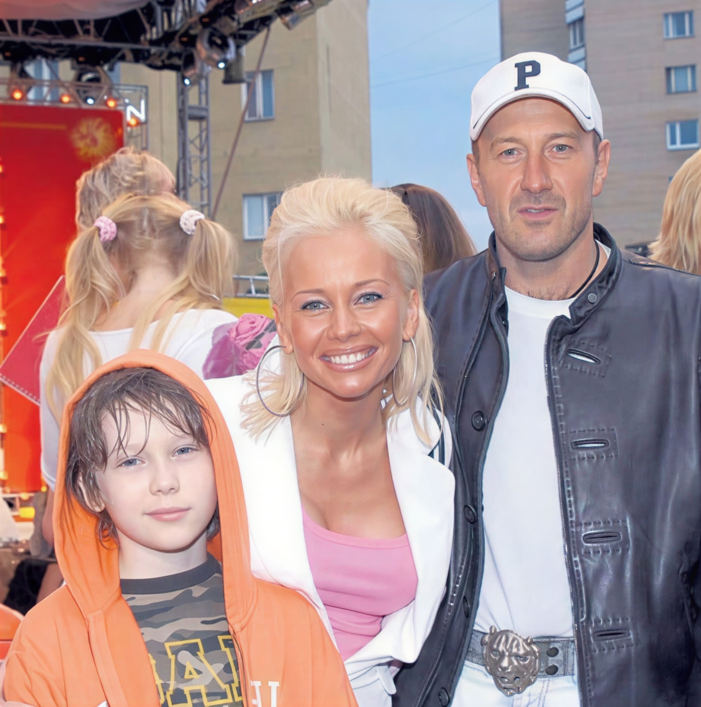 Екатерина Васильева не приняла его как внука. Стал настоящим красавцем. Как сегодня выглядит сын Елены Кориковой