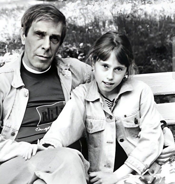 Тройняшки звезды «Глухаря» Марии Болтневой уже совсем большие. Как они выглядят сейчас