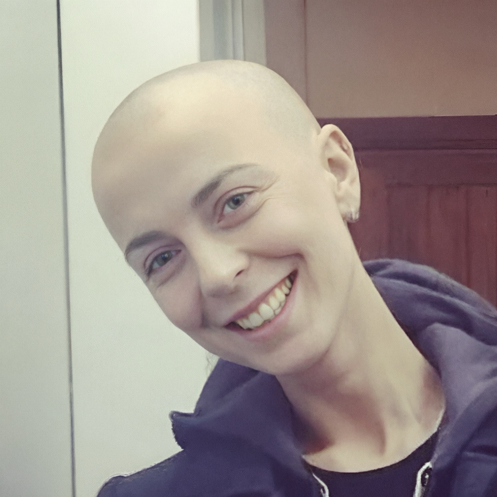 Потеряла сына, дважды справилась с онкологией и родила дочку. Куда пропала актриса Кристина Кузьмина
