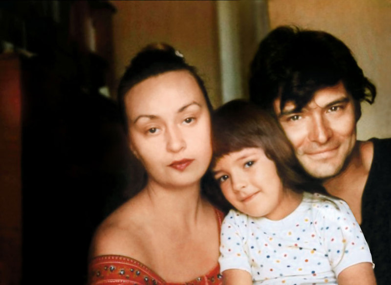 Пережила потерю ребенка, родила от "бездетного" мужчины. Тяжелая судьба актрисы Ольги Павловец