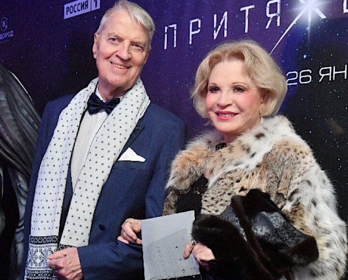 В 84 года собралась замуж за Садальского, отреклась от дочери - предательницы. Судьба Людмилы Максаковой