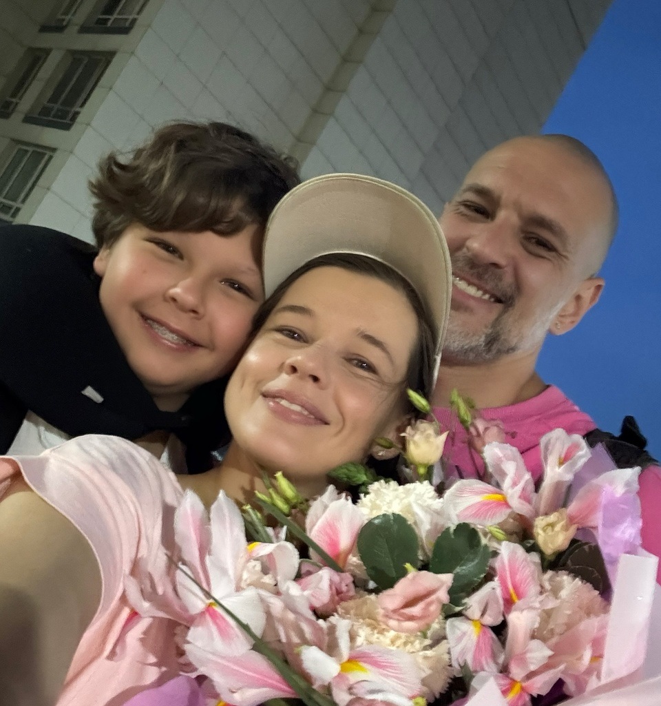 Уже 13 лет, папина копия. Как сейчас выглядит сын Екатерины Шпицы и каскадера Константина Адаева