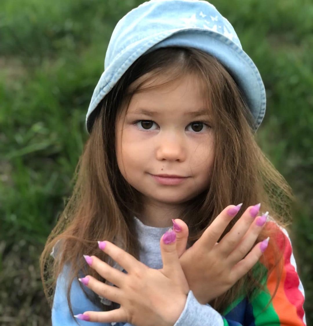 Папина копия, долго скрывали от публики: как сейчас выглядит 10-летняя дочь Екатерины Климовой от Гела Месхи