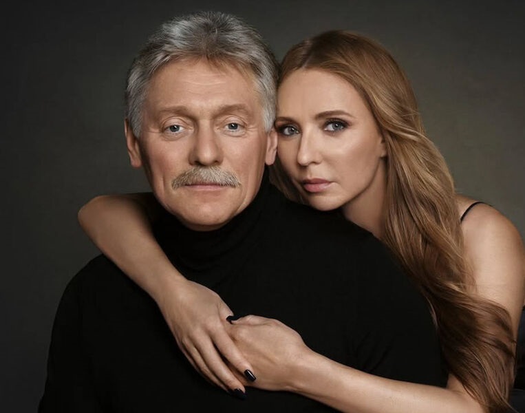 Любила его с 14 лет, родила троих детей, но не простила измену: Как живет бывшая жена Пескова - Екатерина Солоцинская