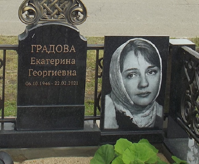 Неужели Екатерина Градова действительно пожалела, взяв в семью приёмного сына? Что было на самом деле