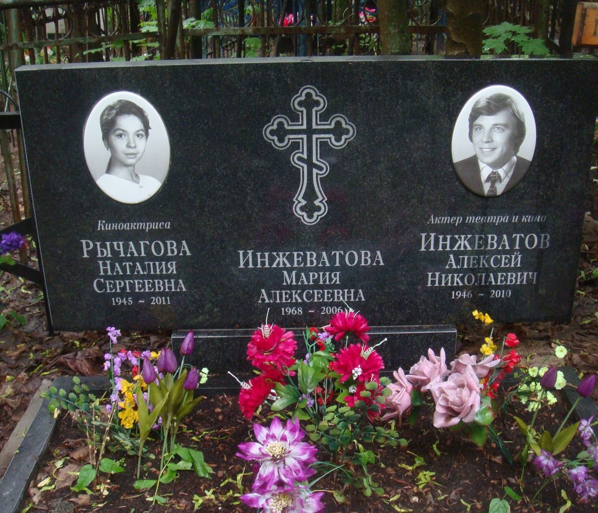 Потеряла сначала дочь, потом мужа. Внук остался сиротой: Судьба актрисы "Офицеров" Натальи Рычаговой