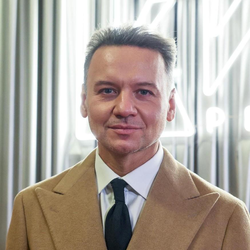 Первую жену знает вся страна, вторую никто не видел. Почему Александр Олешко так тщательно скрывает свою супругу?
