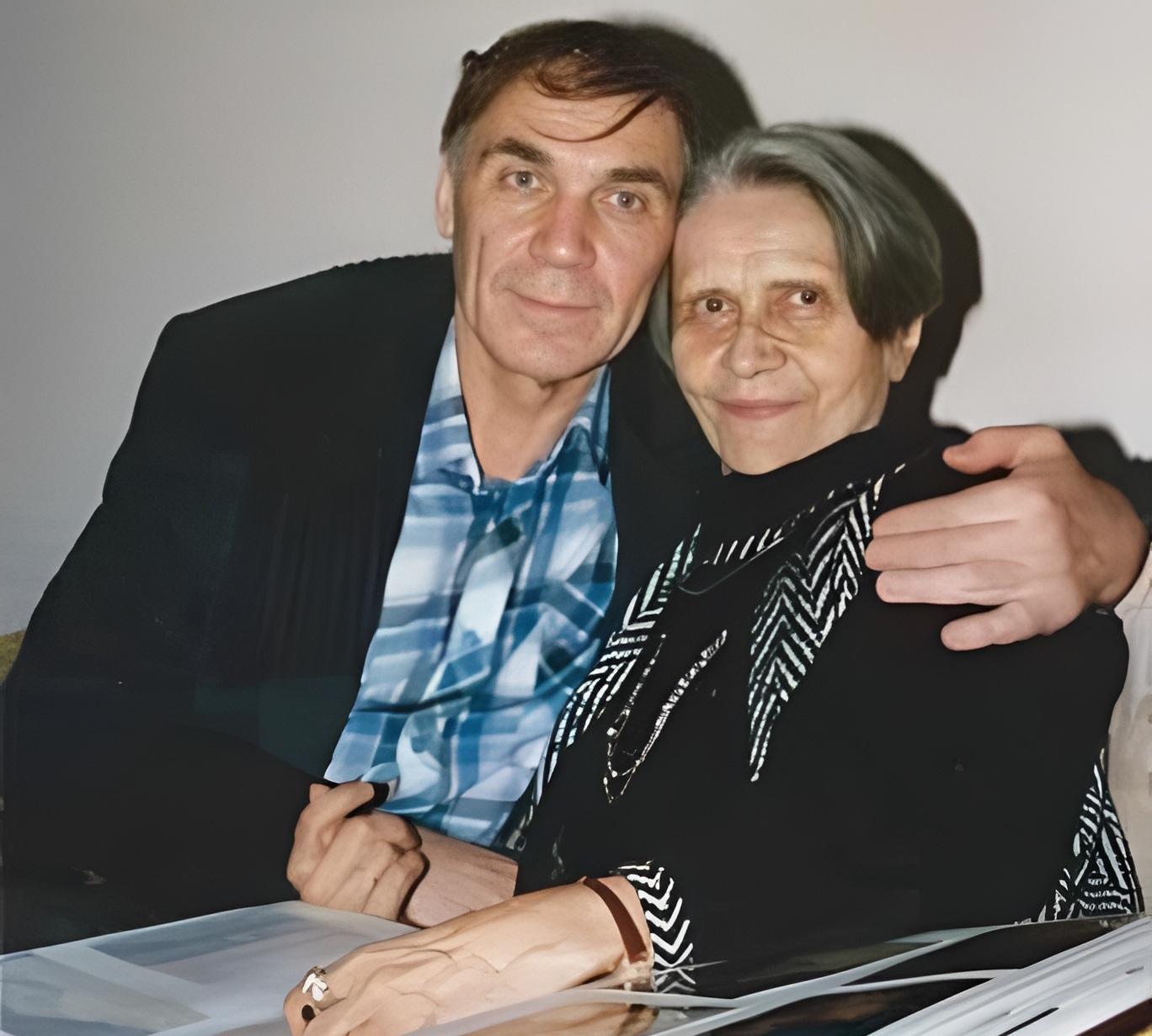 Прошел войну и лагеря, 65 лет рядом с одной женщиной. Как сегодня живет 100-летний актер Владимир Заманский