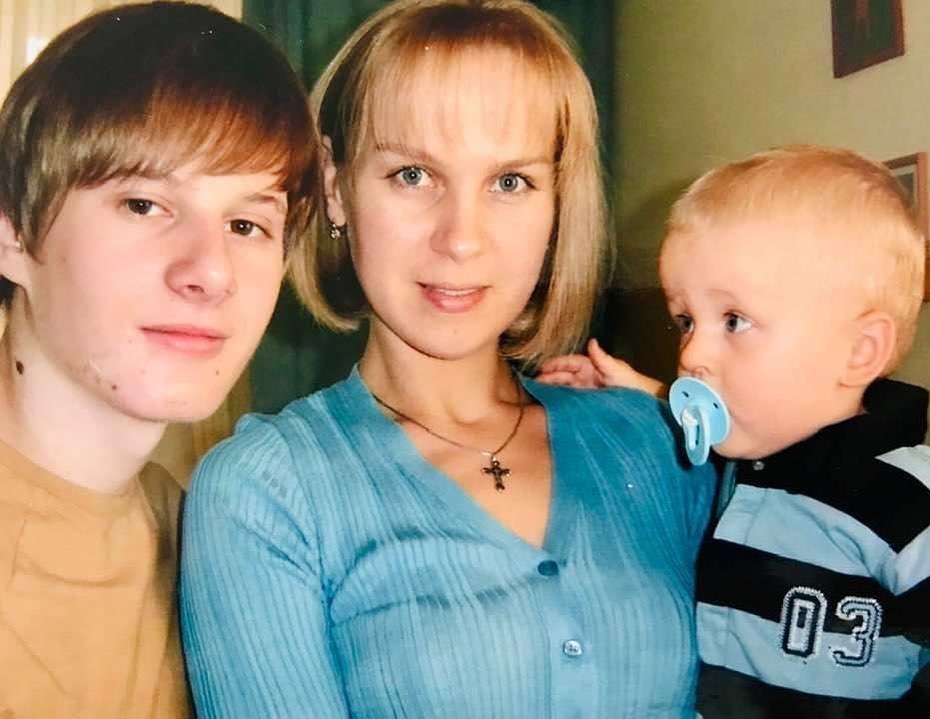 Из уборщицы - в звезду сериала «Нина». Вырастила пасынка и сына. Как сейчас живёт актриса Светлана Чуйкина