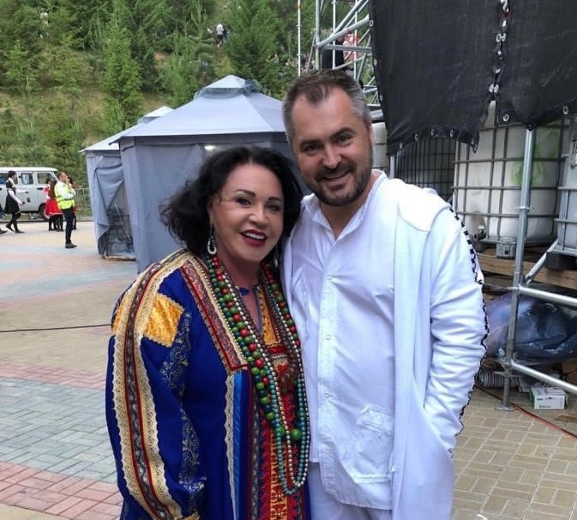 Все думали, что он живет за счет Бабкиной, а сегодня он зарабатывает миллионы. Как сейчас живет Евгений Гор