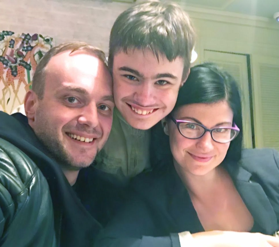 23 года назад у Максима Щеголева родился "особенный" сын. Как сейчас выглядит сын актера и какие у него таланты