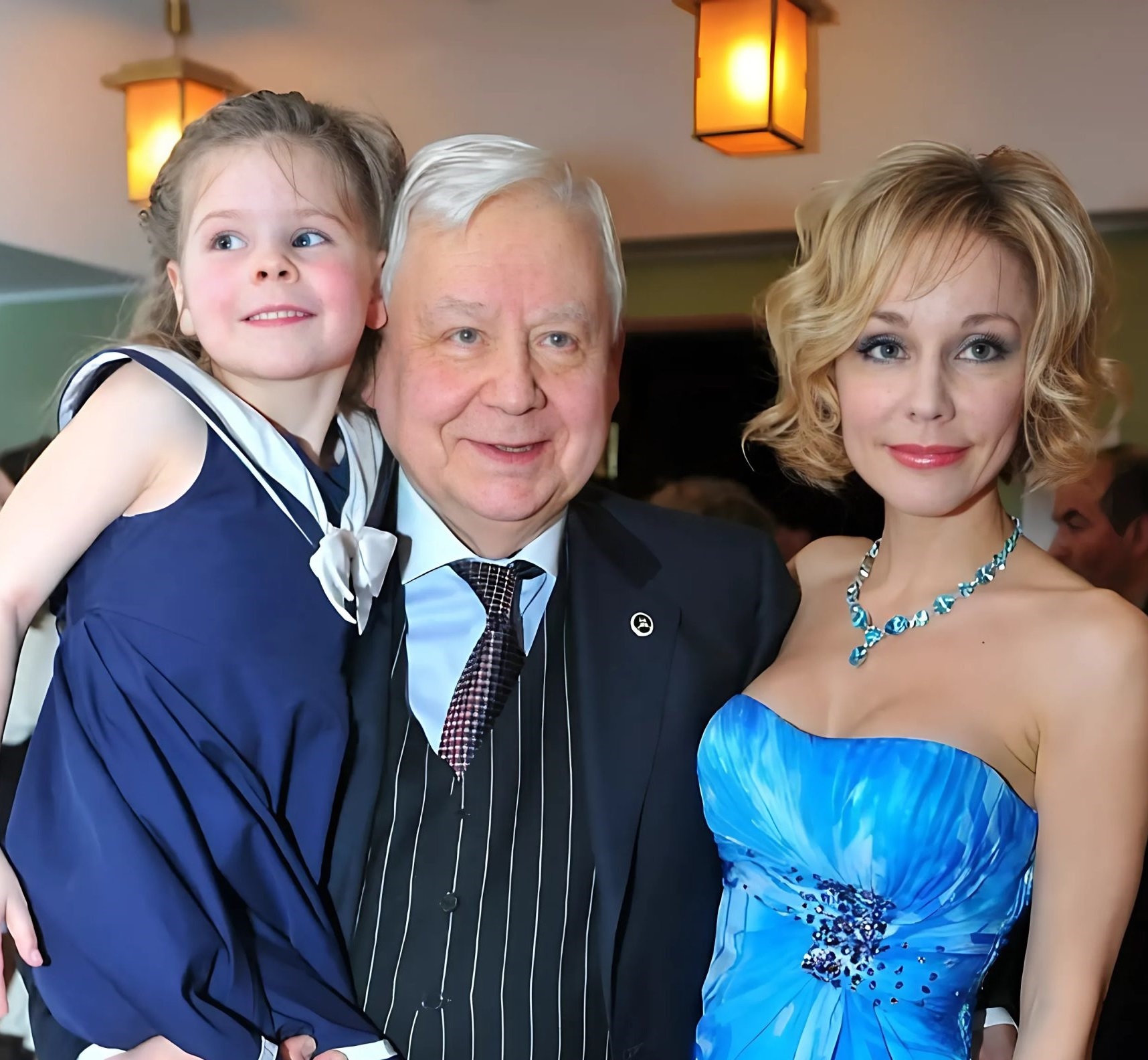 В 71 год у Олега Табакова родилась дочь от Марии Зудиной: какой выросла Мария Табакова