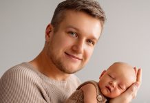 14-летняя дочь — копия мамы стала моделью, сына долго скрывали. Как выглядят дети и жена Анатолия Руденко