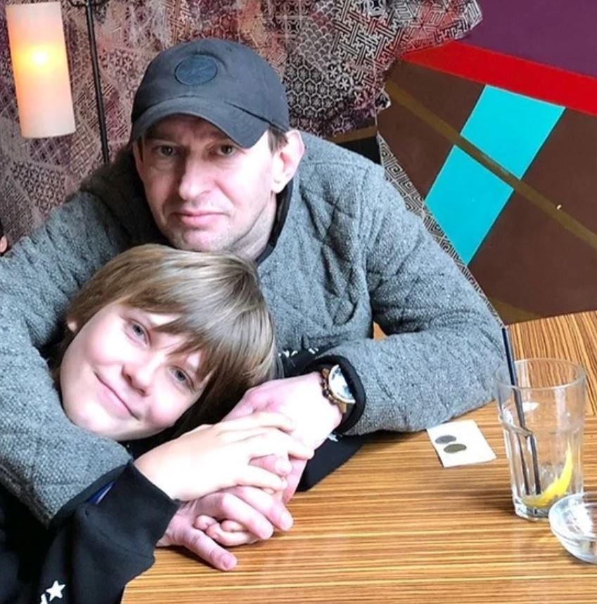 Уже 18 лет. Испанская бабушка заменила ему маму. Как выглядит сын Константина Хабенского и чем занимается