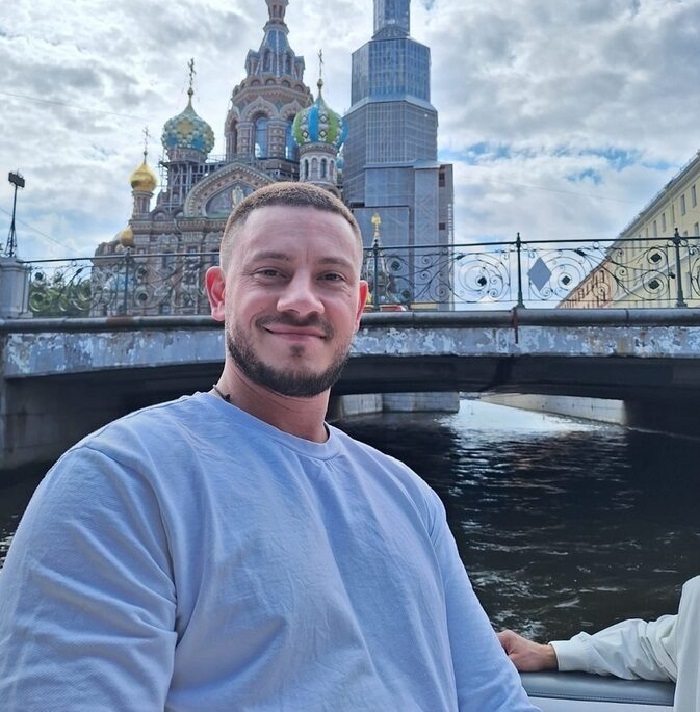 Николай Добрынин усыновил внука Маргариты Тереховой, теперь ему уже 39 лет: Как сейчас выглядит Михаил Добрынин