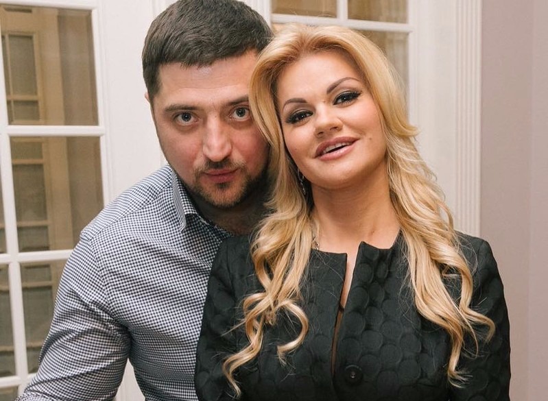 В 26 лет стала вдовой с тремя детьми: Как живет Ирина Круг и её дети
