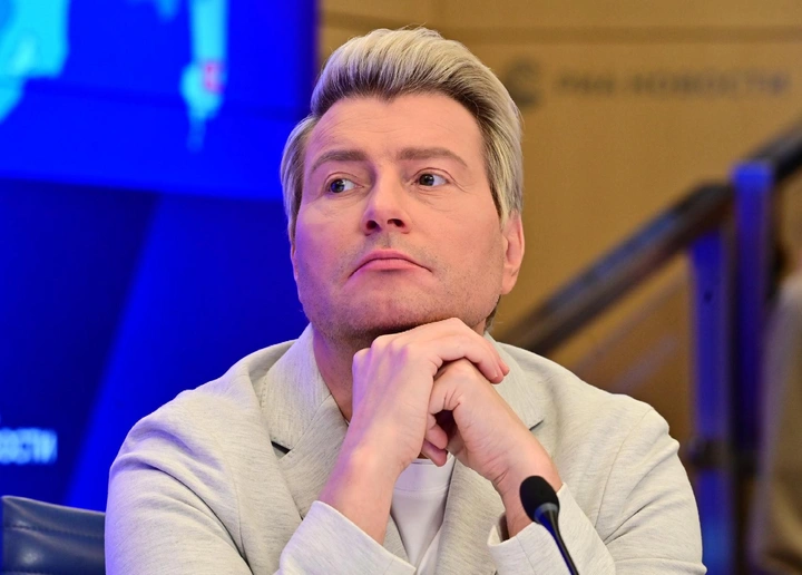 Опухшее лицо, стал не похож сам на себя: Как изменился Николай Басков из-за проблем со здоровьем?