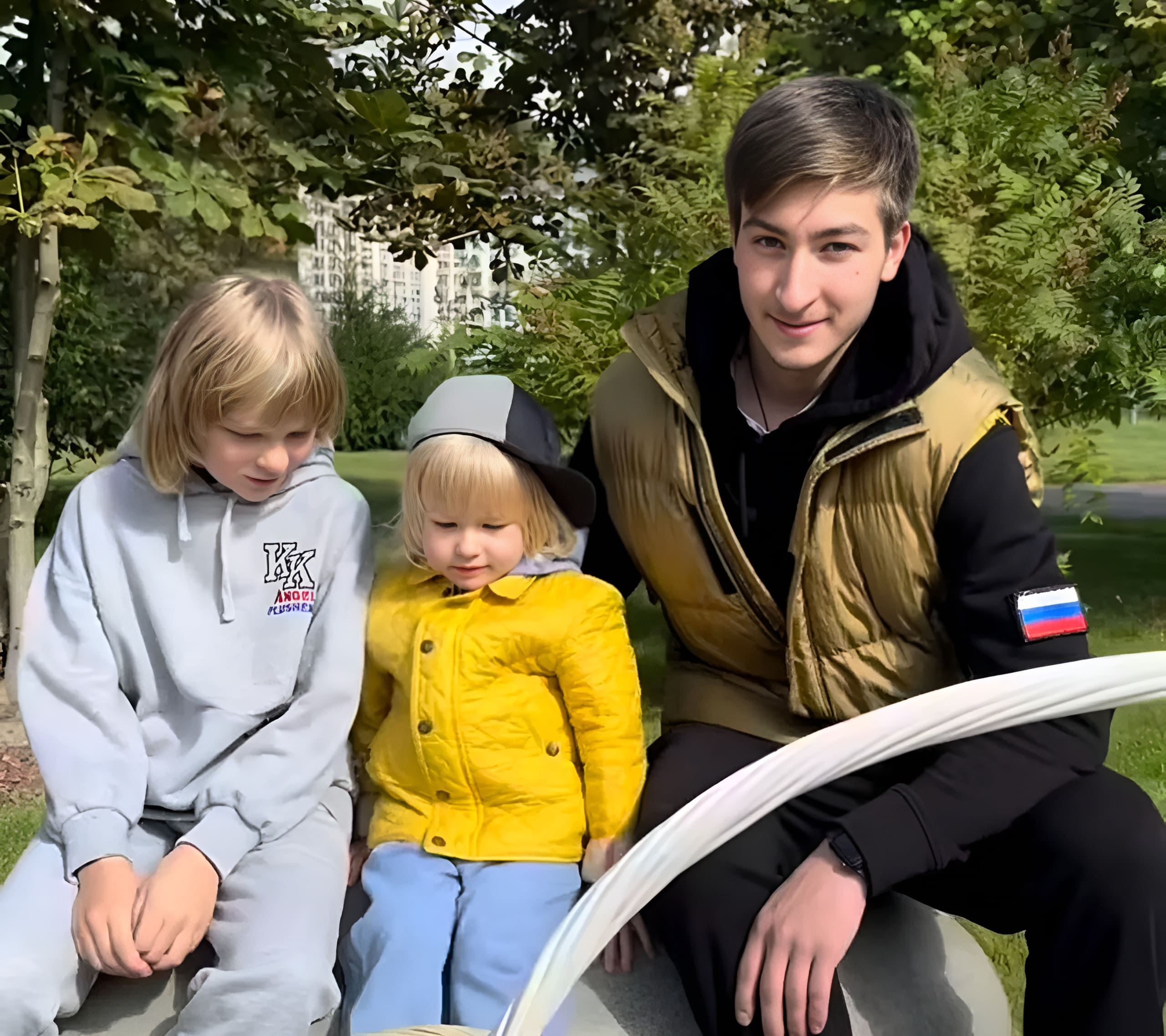 Плющенко бросил её на сносях и она вырастила ребёнка в одиночку: Каким вырос сын Марии Ермак, который стал копией отца
